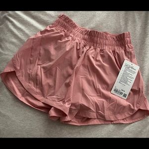 Track that Mid-Rise short 5” Lined, Size 6, color Pink Puff